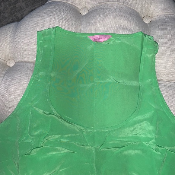 🏝Lilly Pulitzer tank top🏝 - Picture 2 of 6